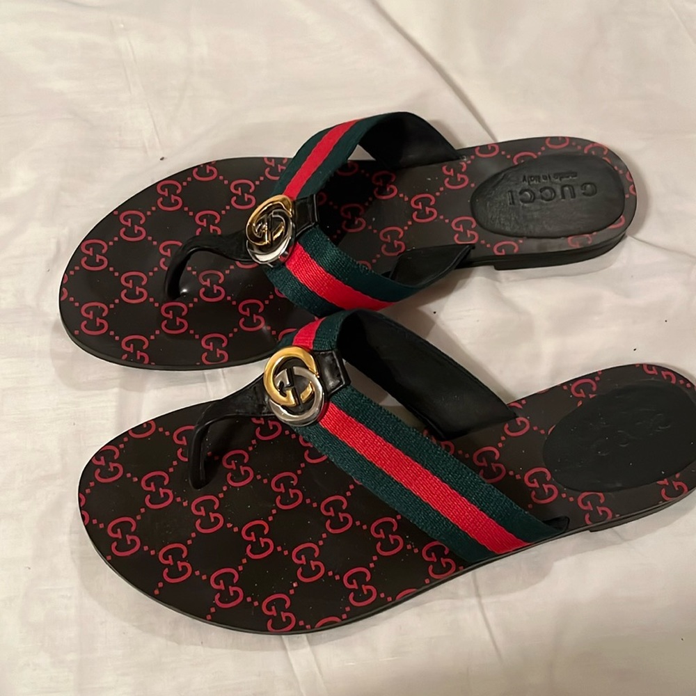Gucci thong web sandal